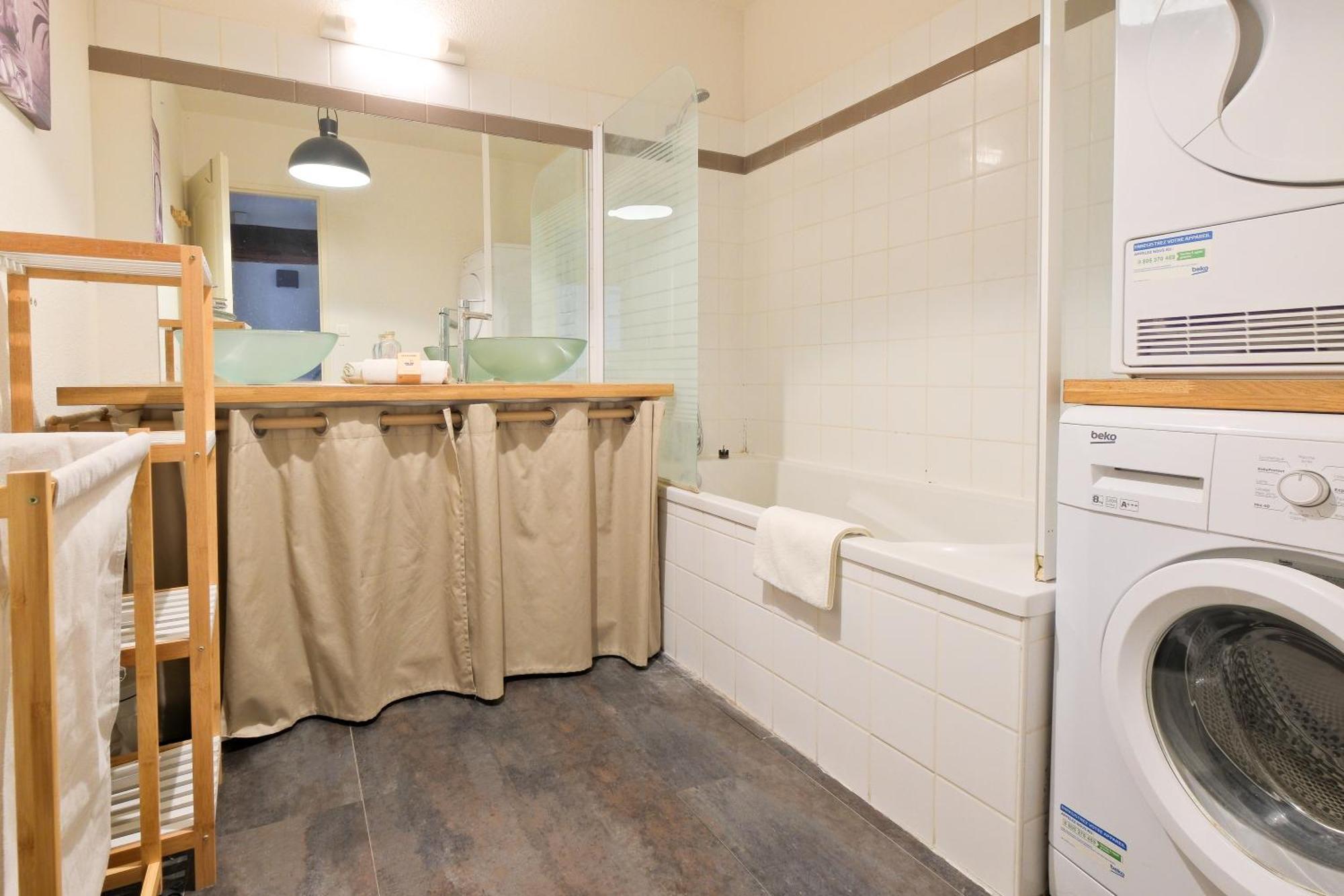 Le Cocon De Taillefer Apartment *